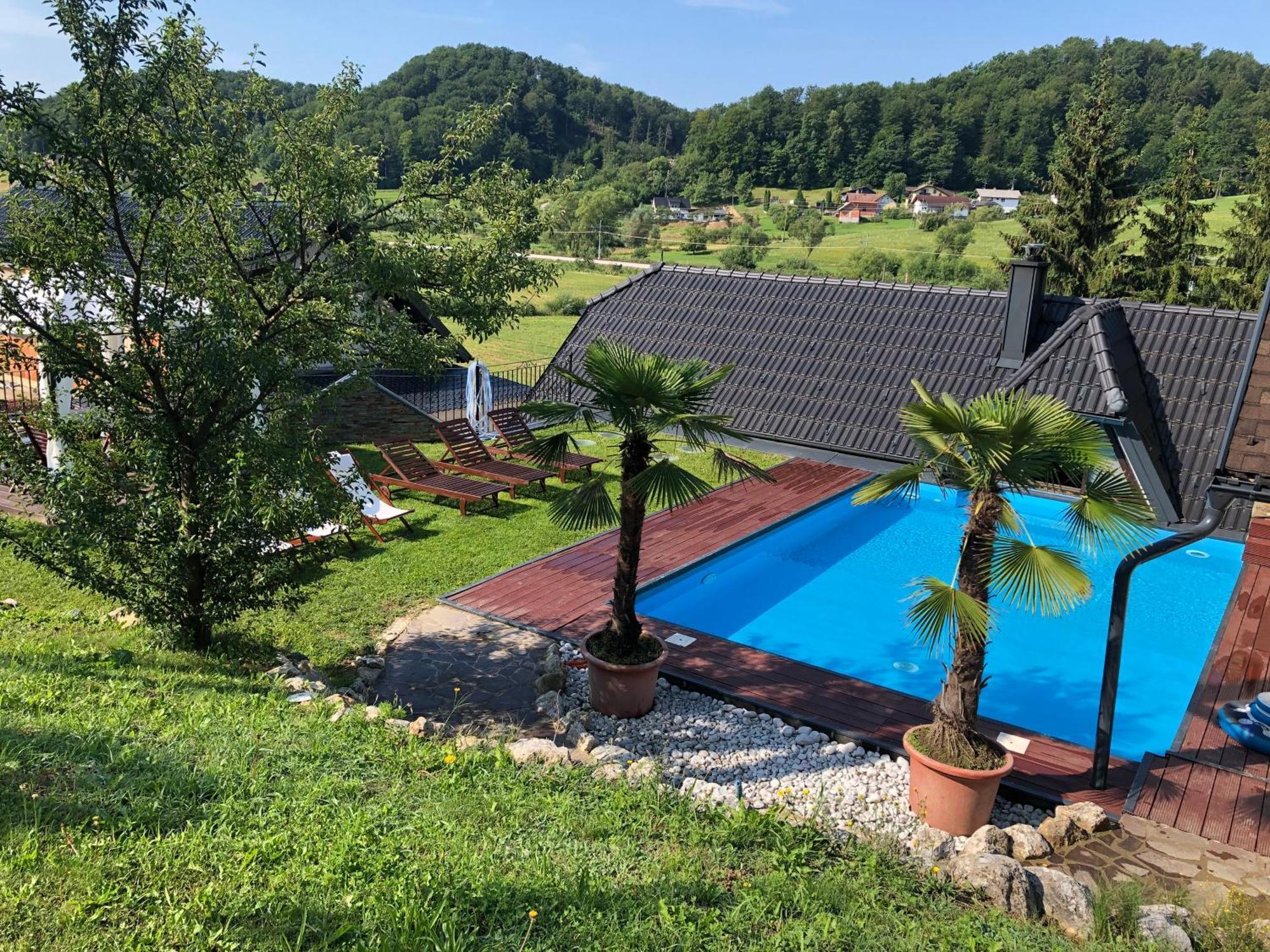 Motel Heaven Zgornje Dobrenje Eksteriør billede
